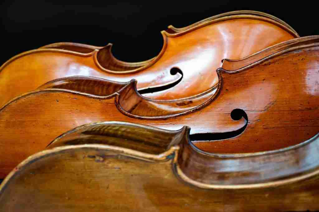 Did Audrey Hepburn Use False Eyelashes? Did Audrey Hepburn Use False Eyelashes?